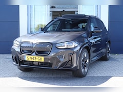 BMW iX3 - High Executive 80 kWh | Adaptieve Cruise | Pano | Trekhaak | Harman & Kardon | HUD | 360'