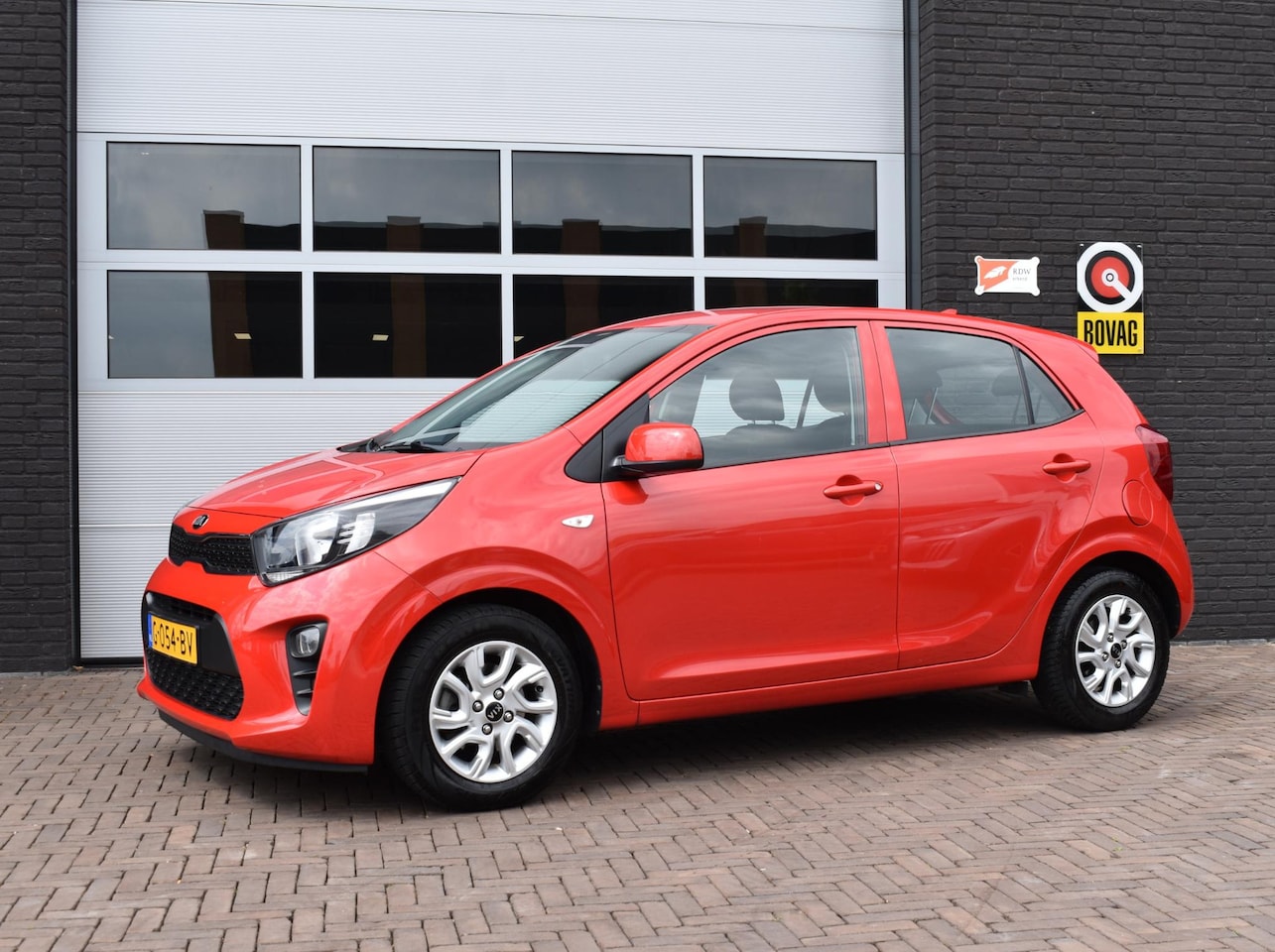Kia Picanto - 1.0 MPi DynamicLine | Navi | Camera | Incl. garantie - AutoWereld.nl