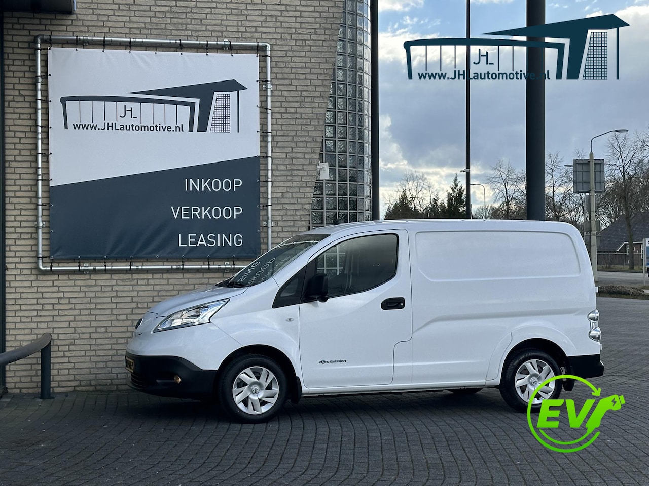 Nissan e-NV200 - Business 40 kWh*KOOPACCU*ECC*CRUISE*NAVI*PDC* - AutoWereld.nl