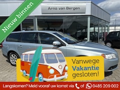 Volvo V70 - 2.0 Momentum, lederen interieur, climatronic, cruisecontrol, pdc, trekhaak, zeer nette aut