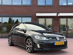 Volkswagen Golf - 2.0 TDI GTD