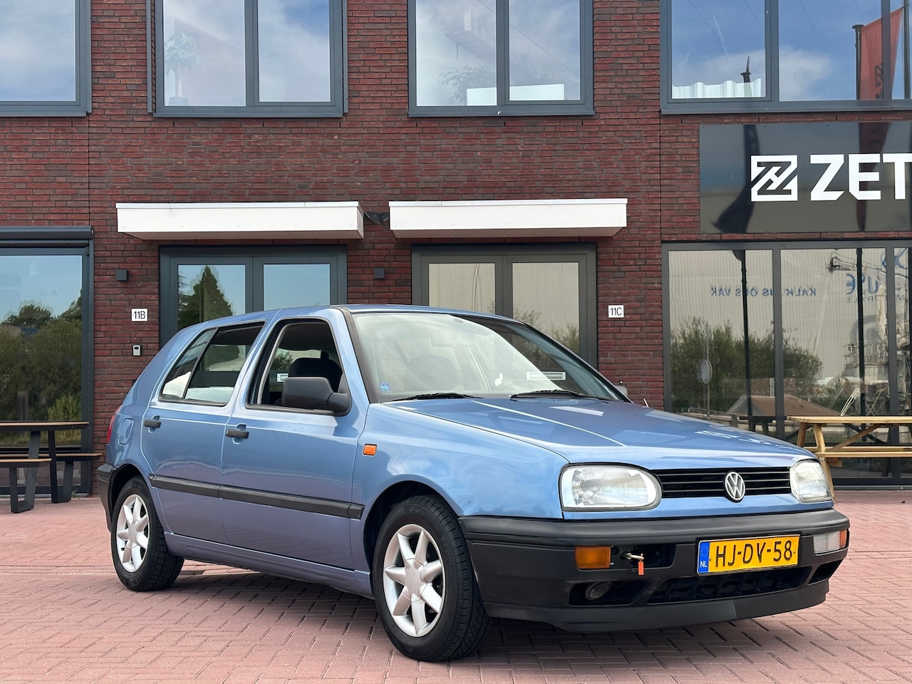 Volkswagen Golf - 1.8 CL Orlando 1ste eigenaar & Orgineel Nederlands - AutoWereld.nl