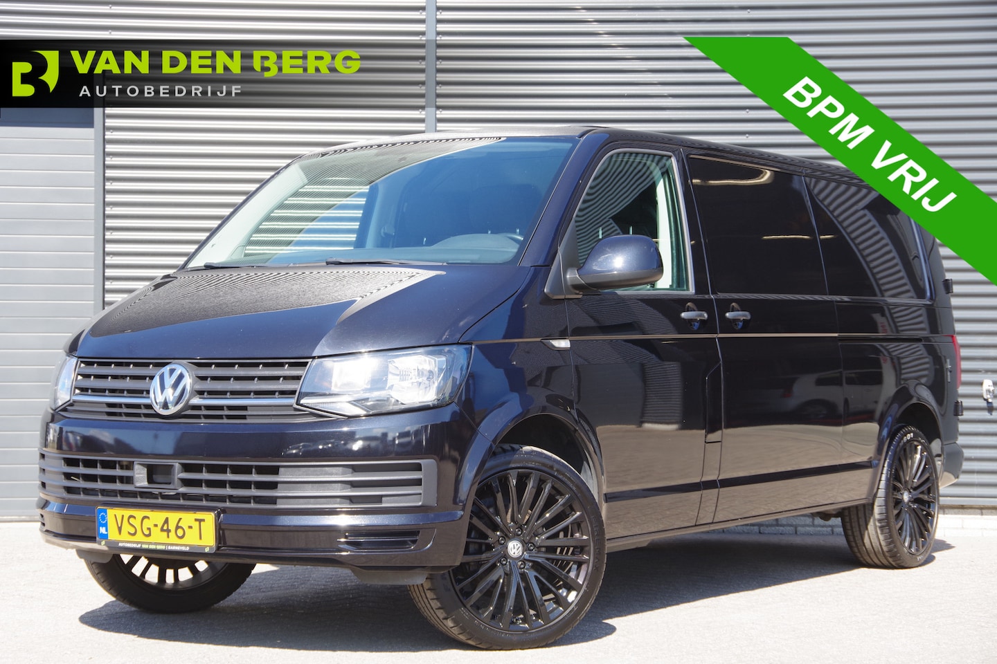 Volkswagen Transporter - 2.0 TDI 150PK, L2, 2X SCHUIFDEUR, ADAPT. CRUISE, APPLE CARPLAY, SCHUIFDEUR LINKS, STOELVER - AutoWereld.nl