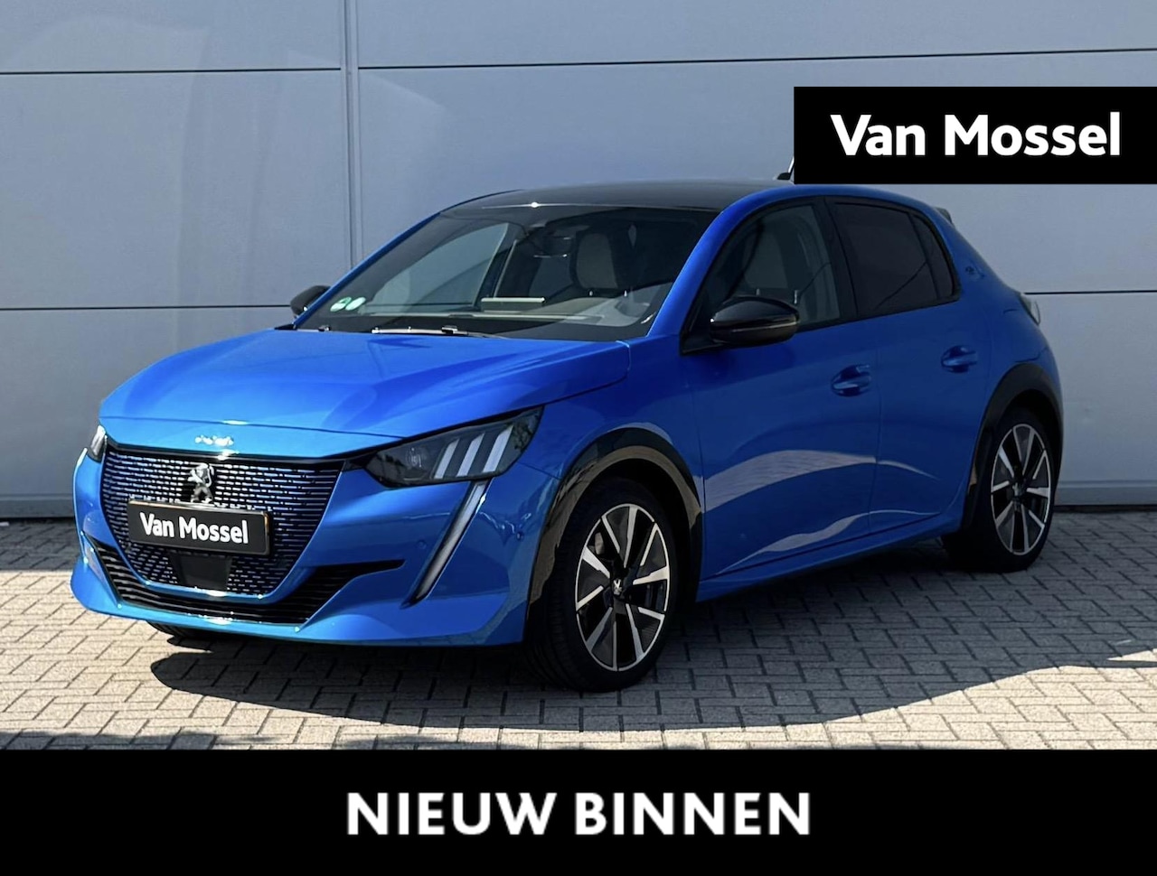 Peugeot e-208 - EV GT Pack 50 kWh | Stoelverwarming | Alcantara bekleding | Black Pack | Camera | Apple Ca - AutoWereld.nl