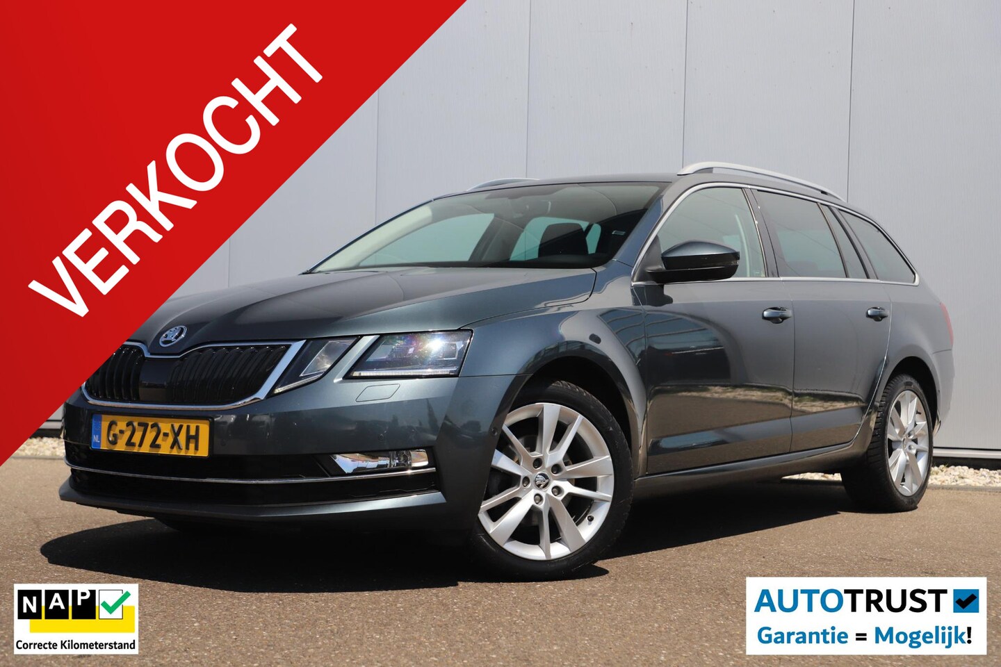 Skoda Octavia Combi - 1.6 TDI Greentech Style Business Trekhaak Virtual Cockpit Lederen Bekleding Full LED Stoel - AutoWereld.nl
