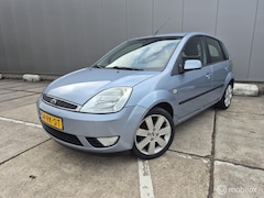 Ford Fiesta - 1.4-16V Futura Airco / Nieuw APK / NAP