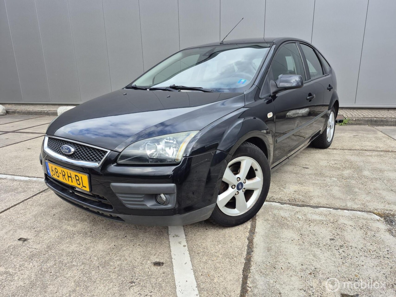 Ford Focus - 1.6-16V Edition Nieuw koppeling / Nieuw APK - AutoWereld.nl