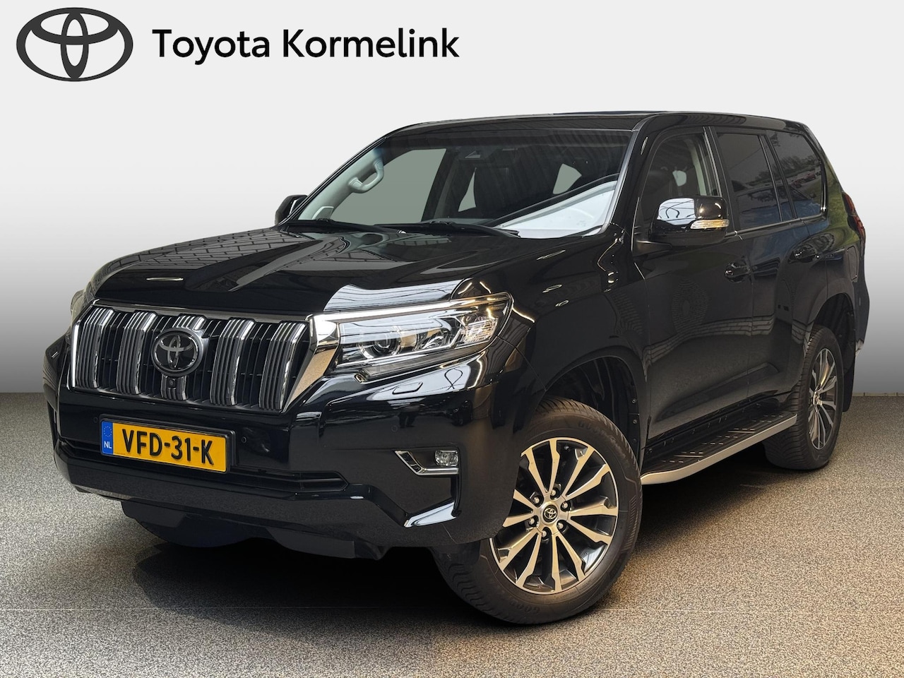 Toyota Land Cruiser - 2.8 D-4D SRWV Executive Automaat - AutoWereld.nl