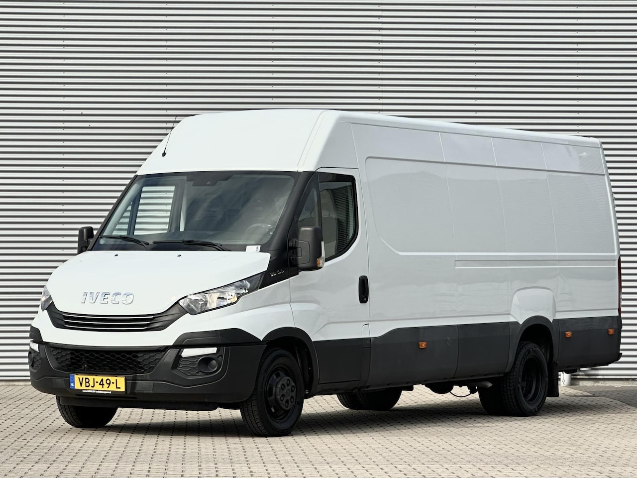 Iveco Daily - 35C16V 2.3 L4H2 automaat - AutoWereld.nl