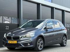 BMW 02-serie - Touring 220d Sport Hade-Up Xenon Clima EURO-6