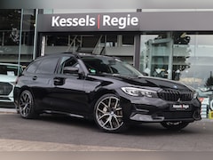BMW 3-serie Touring - 330e Sport Line Panoramadak Live Cockpit Led