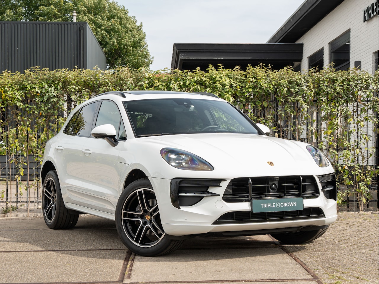 Porsche Macan - 2.0 Sport-uitlaat | Luchtvering | Bose | Sport-Design - AutoWereld.nl
