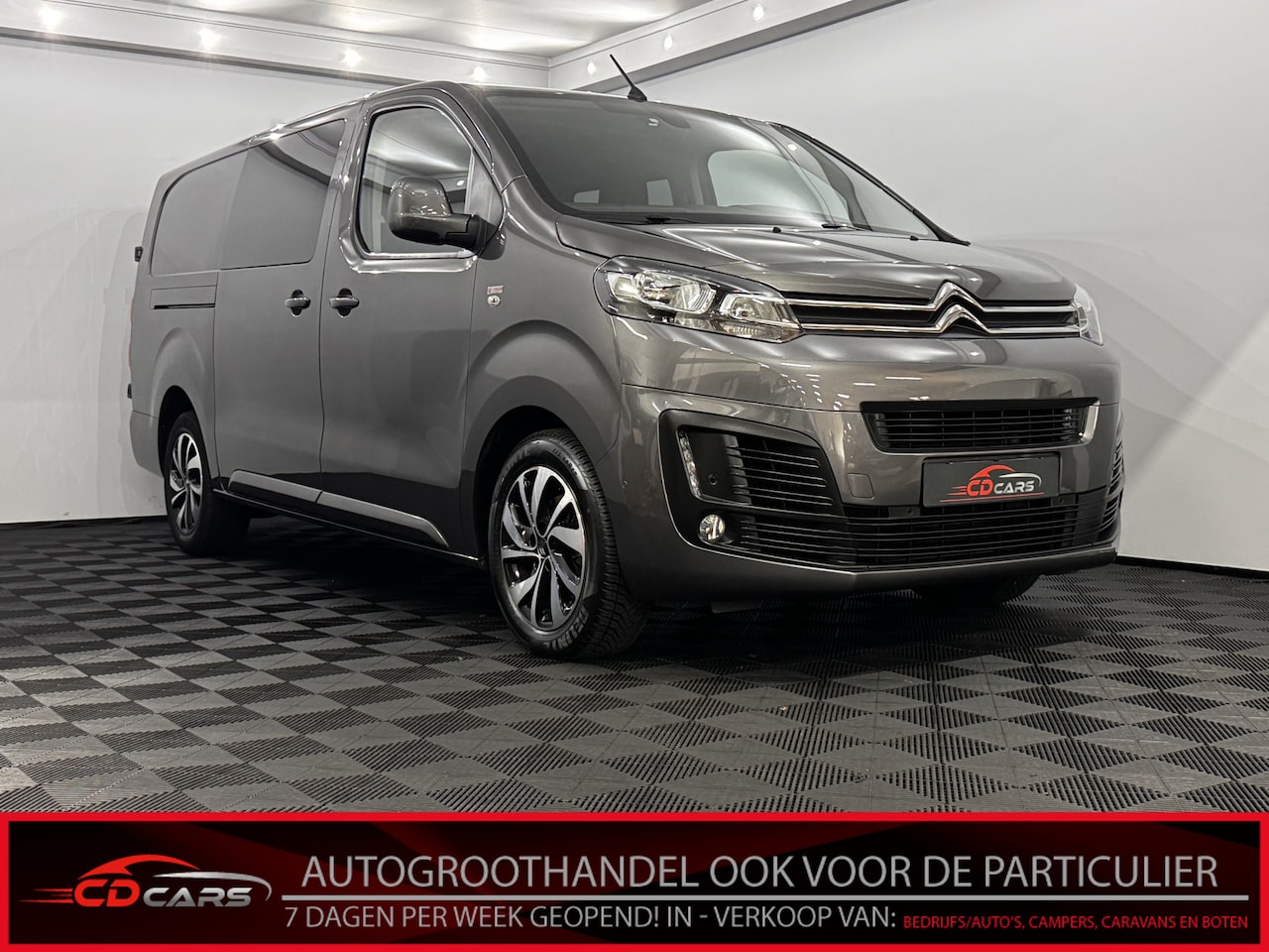 Citroën Jumpy - 2.0 BlueHDI 120 Business XL DC S&S Airco, Camera, Navi, Cruise control, Apple carplay, Lic - AutoWereld.nl