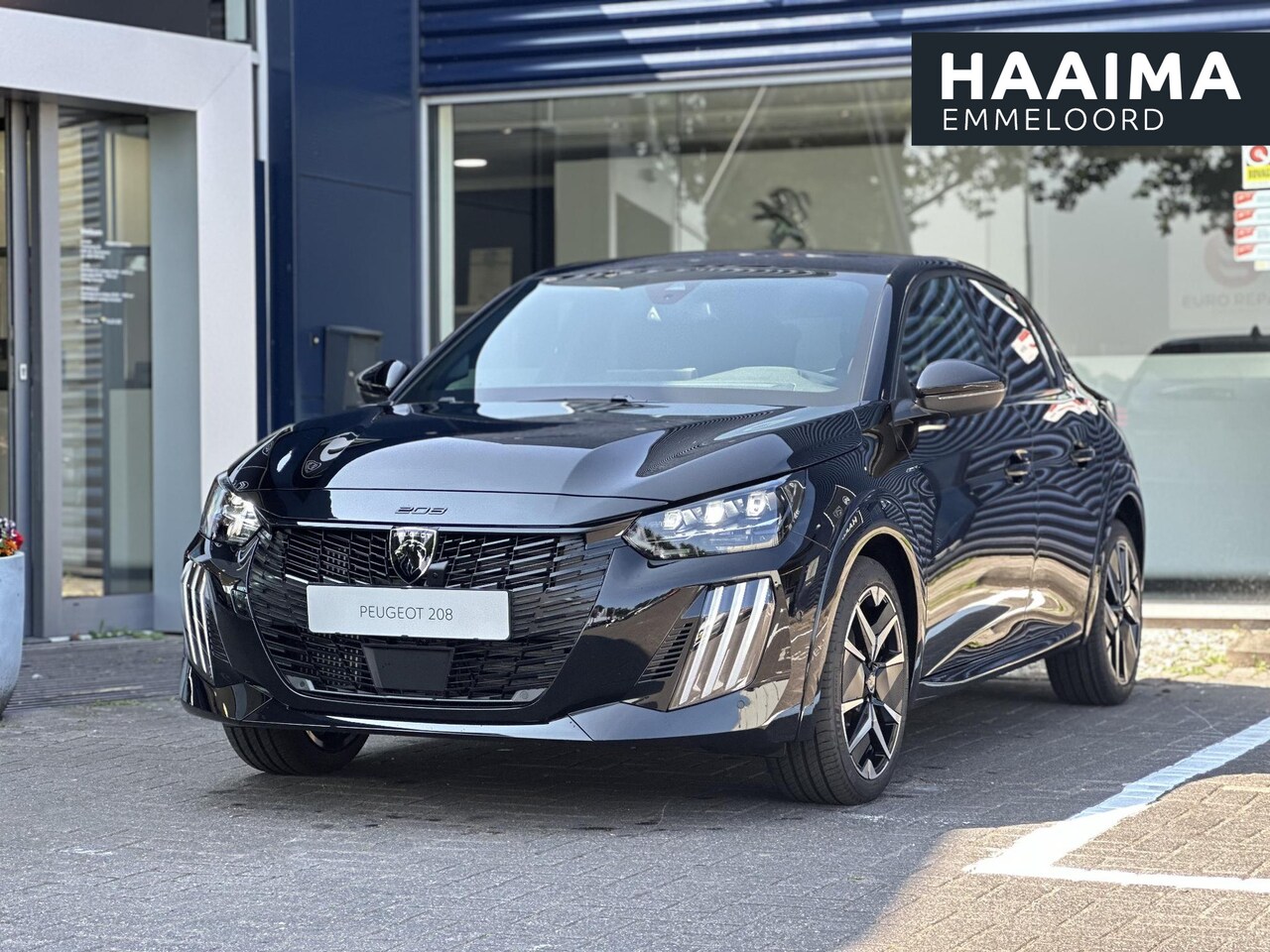 Peugeot 208 - 1.2 Hybrid 110 e-DCS6 GT | Stoelverwarming | Draadloze telefoonlader | Dode hoekdetectie | - AutoWereld.nl