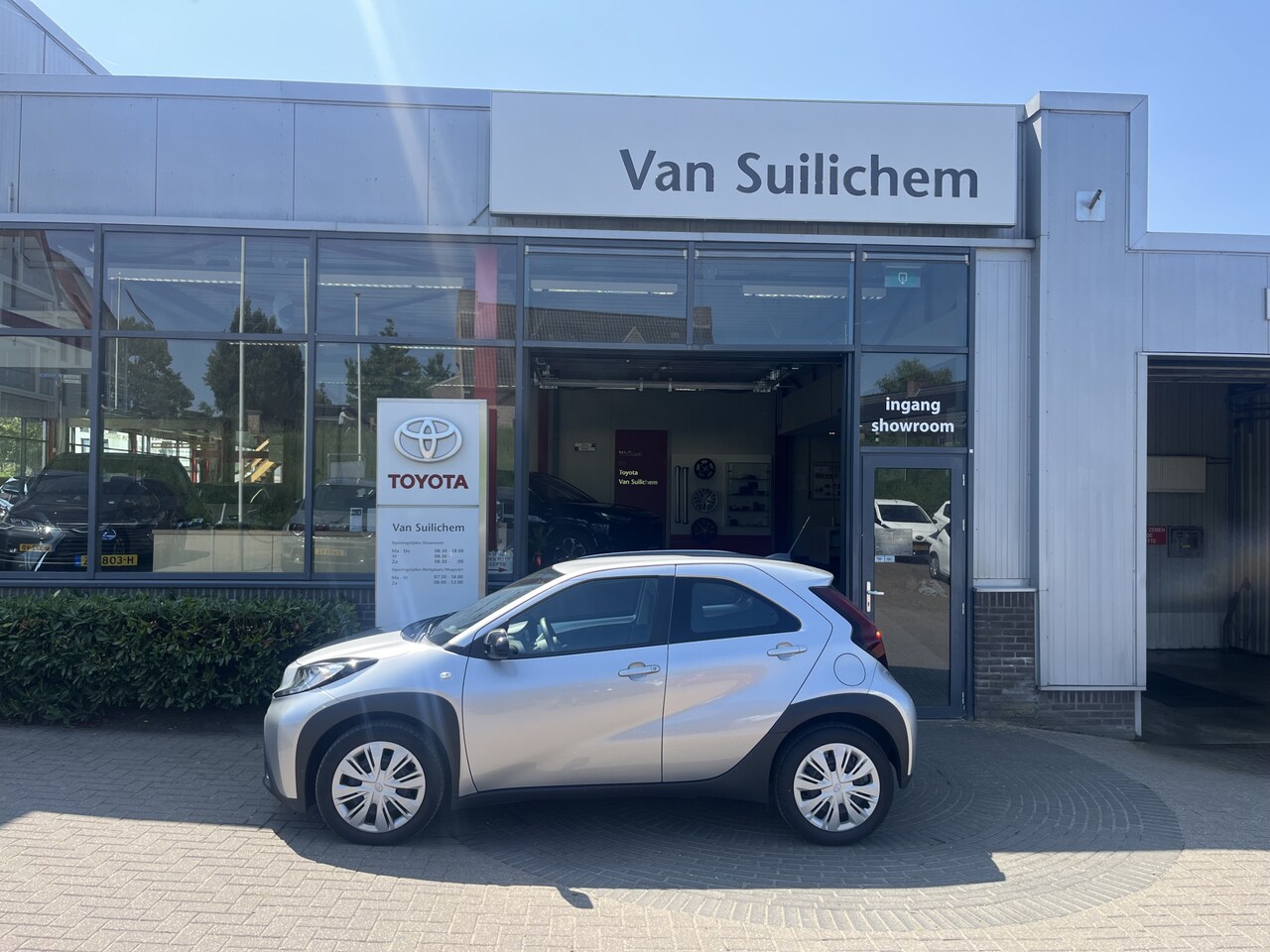 Toyota Aygo X - 1.0 VVT-i S-CVT play 1.0 VVT-i S-CVT Play - AutoWereld.nl