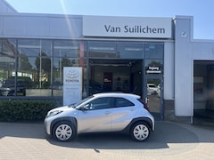 Toyota Aygo X - 1.0 VVT-i S-CVT Play