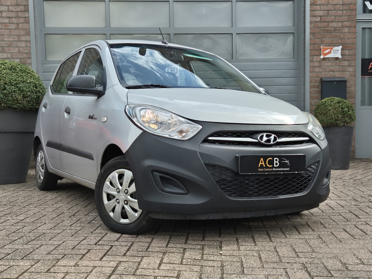 Hyundai i10 - 1.0 Pure Set Winterbanden - AutoWereld.nl