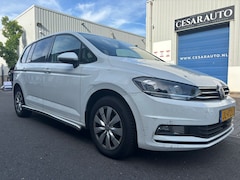 Volkswagen Touran - 2.0 TDI SCR COMFORTLINE AUTOMAAT 6-TRAPS