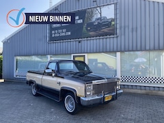 Chevrolet C10 - Short-Bed Fleetside V8 Oldtimer Zeer netjes