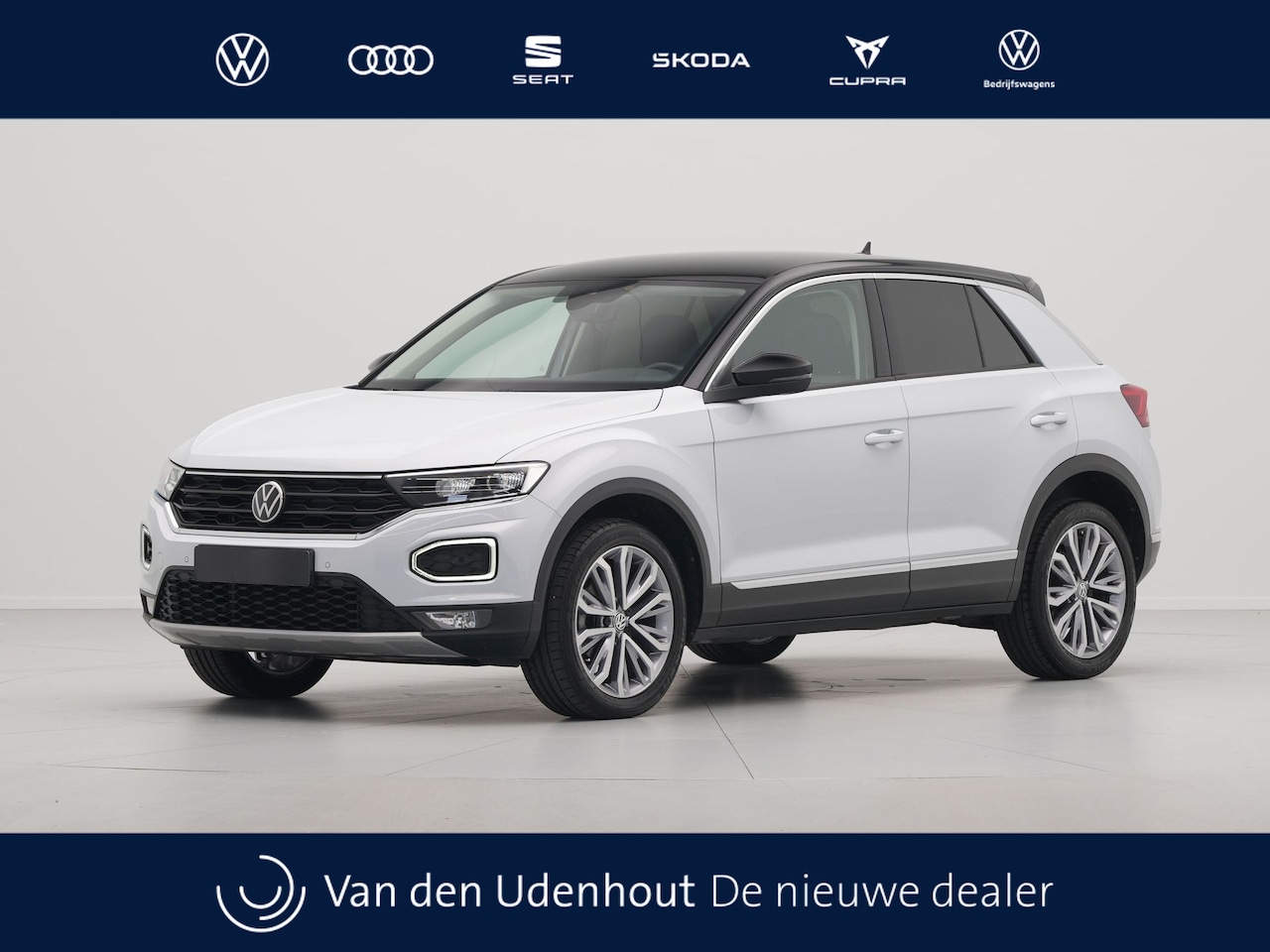 Volkswagen T-Roc - 1.5 TSI 150pk DSG Sport Navi via App Camera Pdc Led Clima - AutoWereld.nl