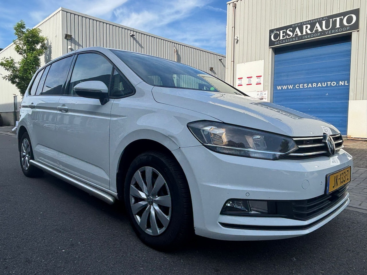 Volkswagen Touran - 2.0 TDI SCR Comfortline 2.0 TDI SCR Comfortline - AutoWereld.nl