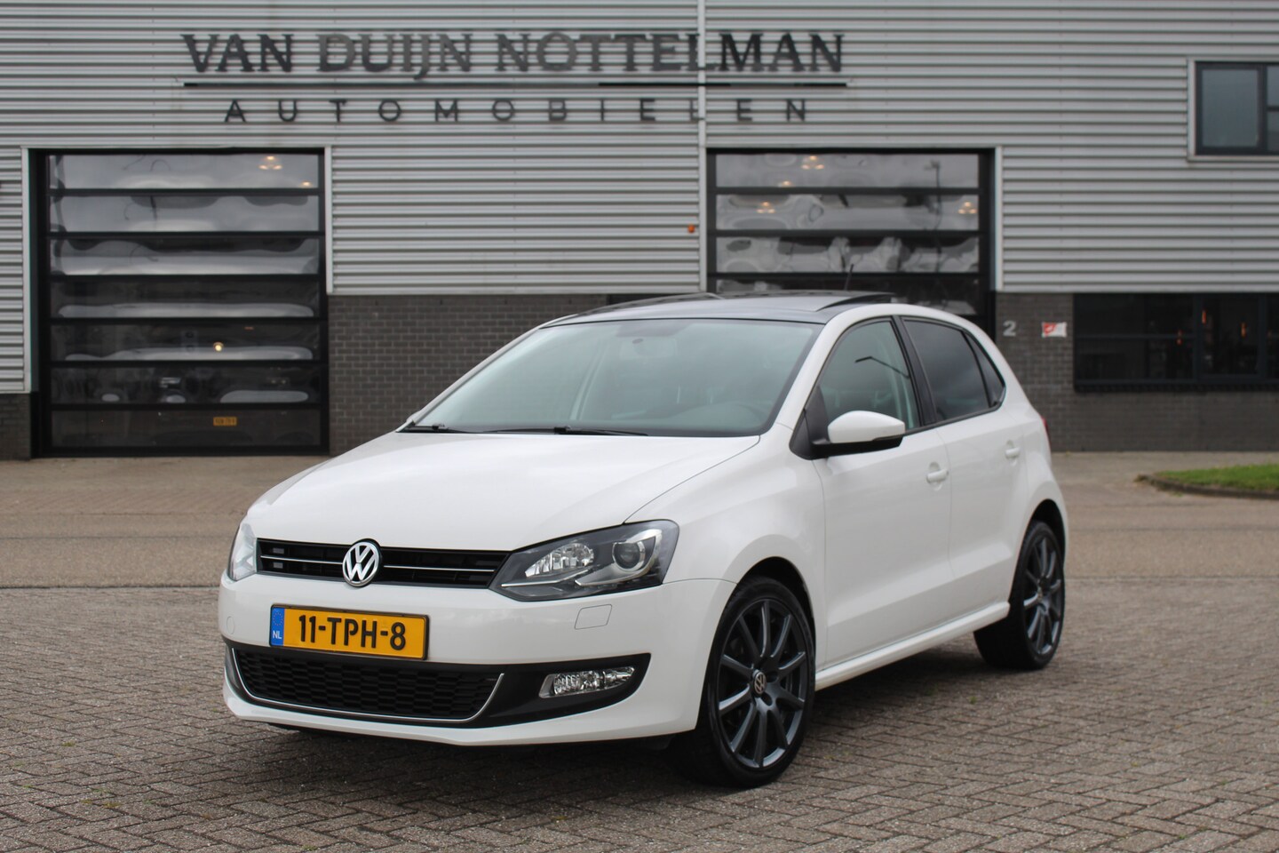 Volkswagen Polo - 1.2 TSI Highline / Panoramadak / Automaat / N.A.P. - AutoWereld.nl
