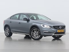 Volvo S60 Cross Country - D4 Summum | Automaat | Stoelverwarming | Leder | 18 Inch | PDC Achter