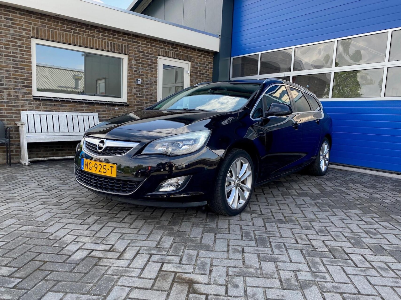 Opel Astra Sports Tourer - 1.4 Turbo Sport 1.4 Turbo Sport - AutoWereld.nl