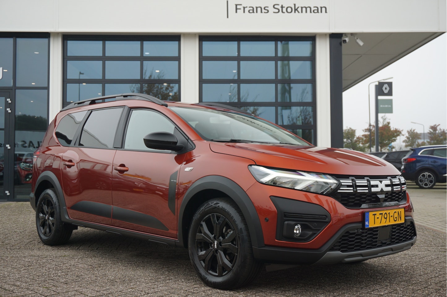 Dacia Jogger - 1.0 TCe 90 ECO-G Extreme 5P. LPG - AutoWereld.nl
