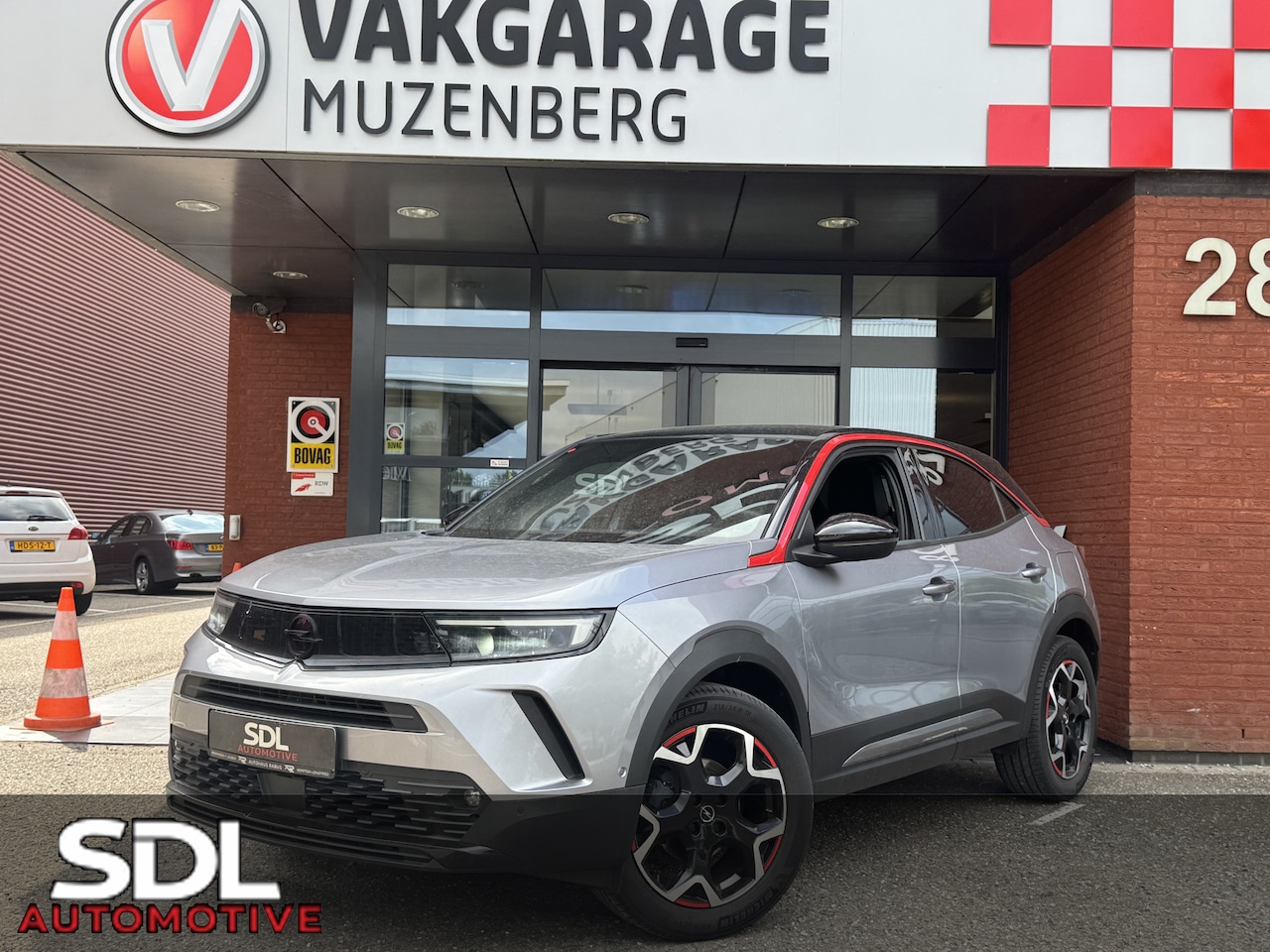 Opel Mokka - 1.2 Turbo GS Line // NAVI // CLIMA // ADAPTIVE CRUISE // CAMERA // DAB // DODENHOEK SENSOR - AutoWereld.nl