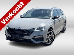 Skoda Octavia Combi - 1.4 TSI 245pk iV RS Steel Grey / Panoramadak / 19"LM Velgen / Keyless / Navigatie High / H