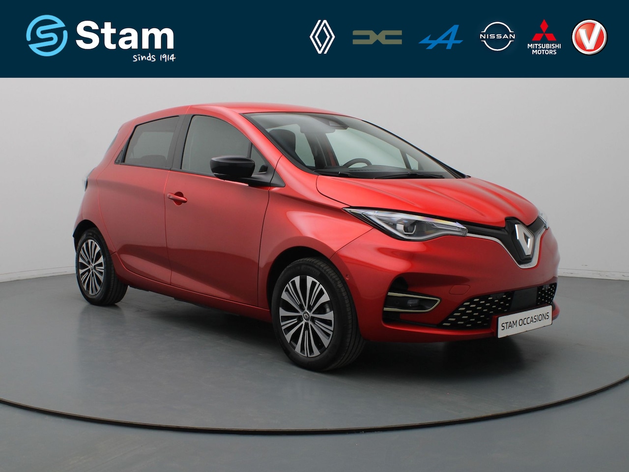 Renault Zoe - 135pk Iconic 52 kWh KOOPBATTERIJ Camera | Climate | Cruise | Navi | Parkeersens. v+a - AutoWereld.nl