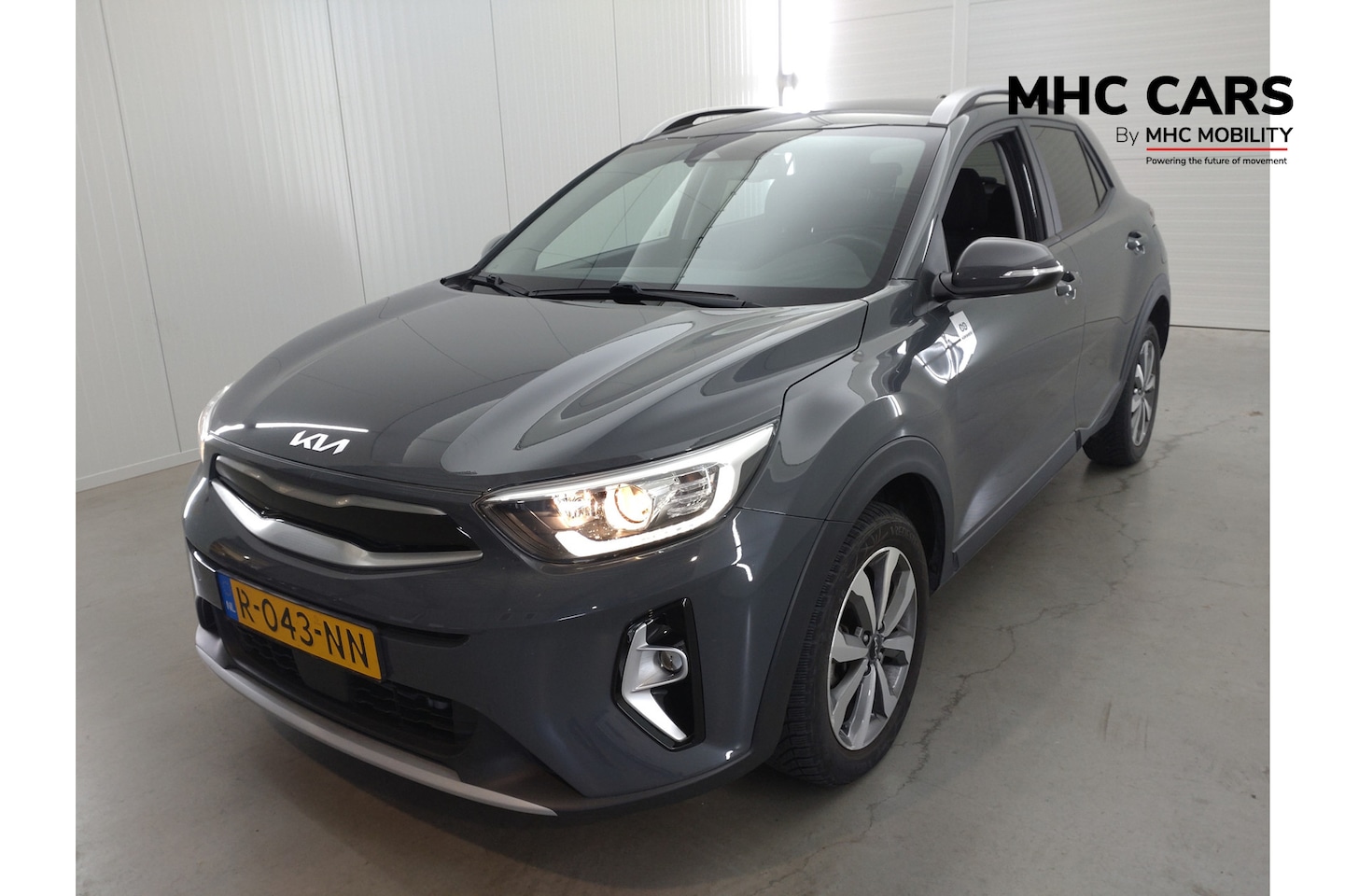 Kia Stonic - 1.0 T-GDi MHEV DynamicPlusLine | Verwacht | Automaat | - AutoWereld.nl