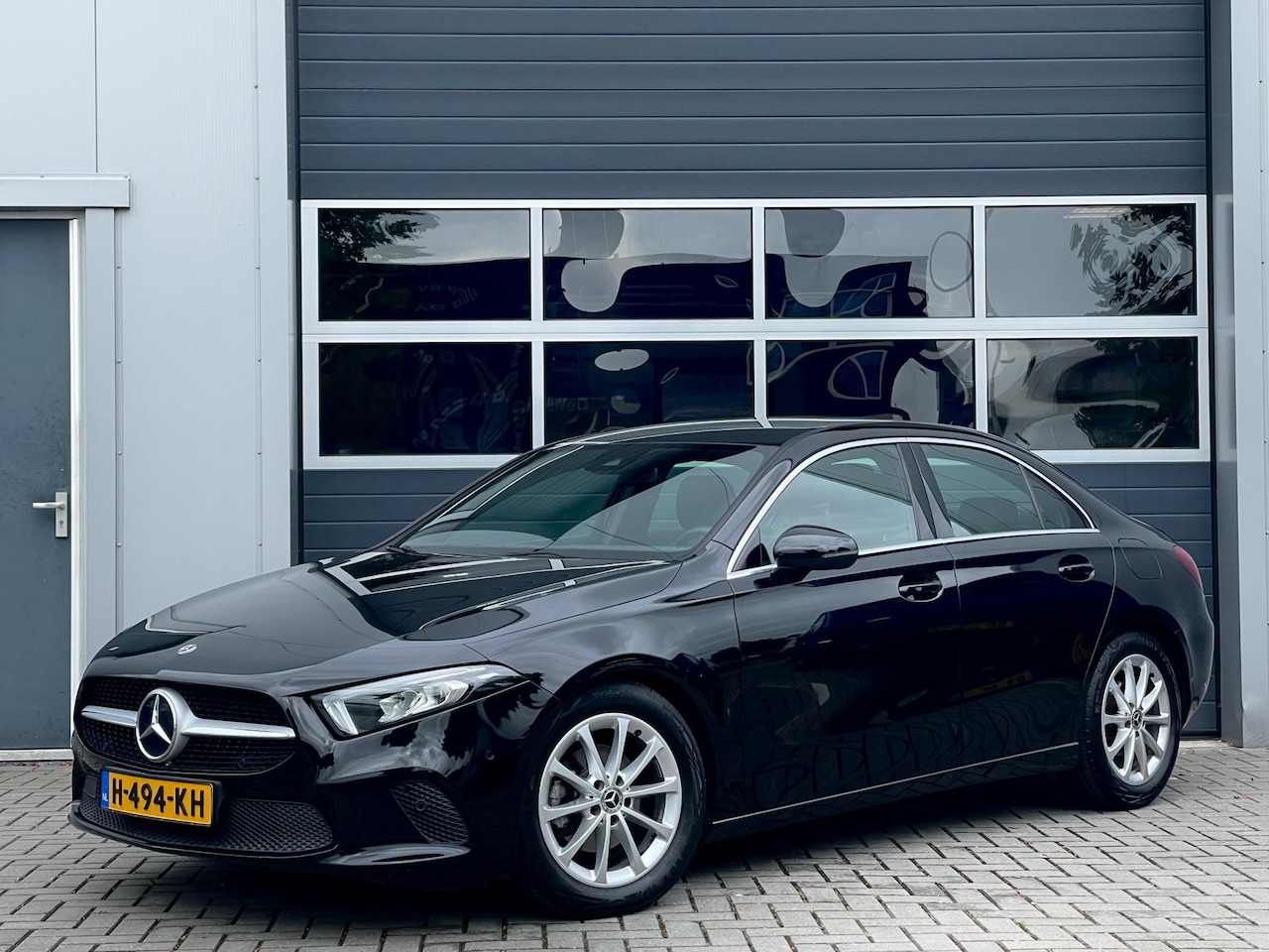 Mercedes-Benz A-klasse - 180 d Advantage | Widescreen |Full LED | Camera | PDC v+a | Sportstoelen | Stoelverwarming - AutoWereld.nl