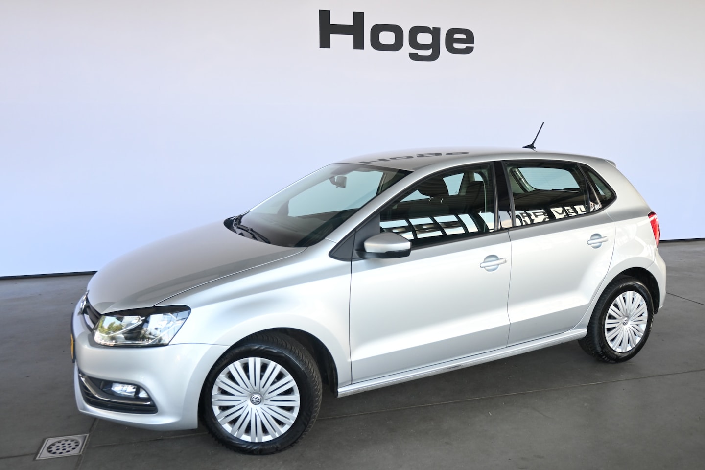 Volkswagen Polo - 1.4 TDI Comfortline Airco Cruise control Navigatie Trekhaak 100% Onderhouden Inruil Mogeli - AutoWereld.nl
