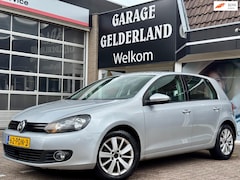 Volkswagen Golf - 1.2 TSI| Cruise | Climate | Isofix | Pdc | Flex | Full-option