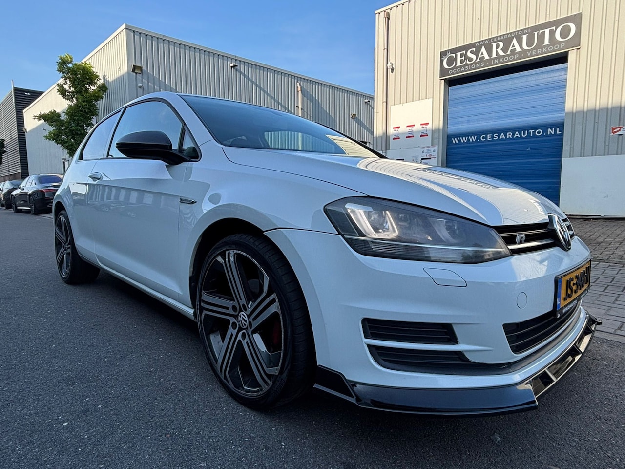 Volkswagen Golf - VOLKSWAGEN GOLF 1.4 TSI R LINE AUTOMAAT - AutoWereld.nl