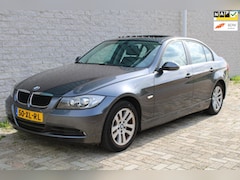 BMW 3-serie - 320i High Executive Automaat