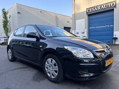 Hyundai i30 - 1.4i Active Cool / NIEUWE APK