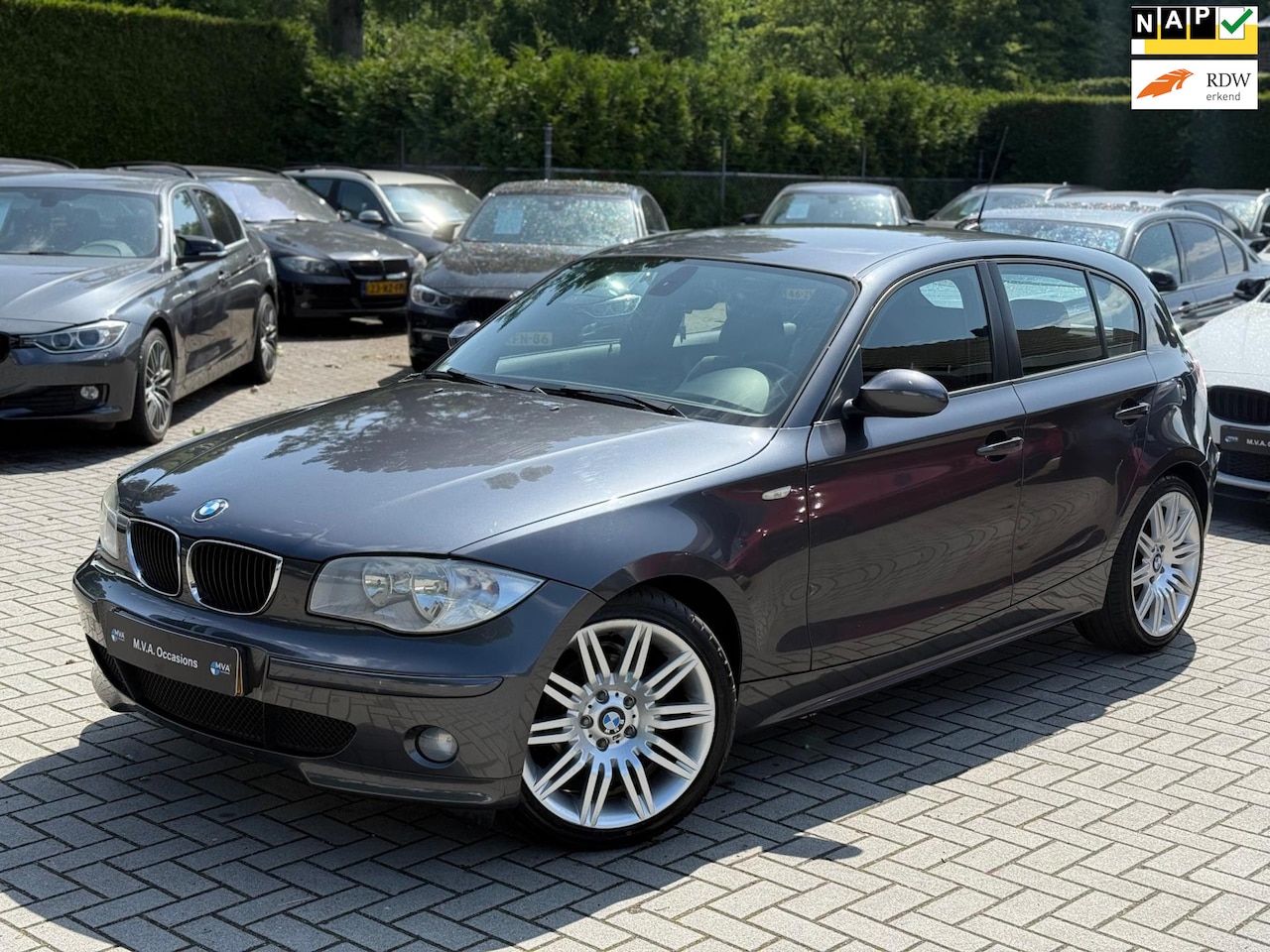 BMW 1-serie - 116i|Ketting vervangen|18 inch|Climate control|Cruise control|Nette staat.. - AutoWereld.nl