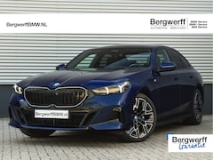 BMW 5-serie - 530e M-Sport Pro - Pano - ACC - Harman Kardon - Head-up - Iconic Glow Exterieur