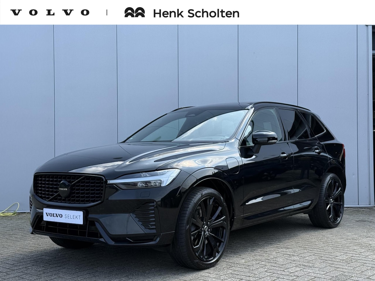 Volvo XC60 - T8 Plug-in hybrid AWD Plus | Black Edition | 21" Lichtmetalen velgen | Harman Kardon audio - AutoWereld.nl