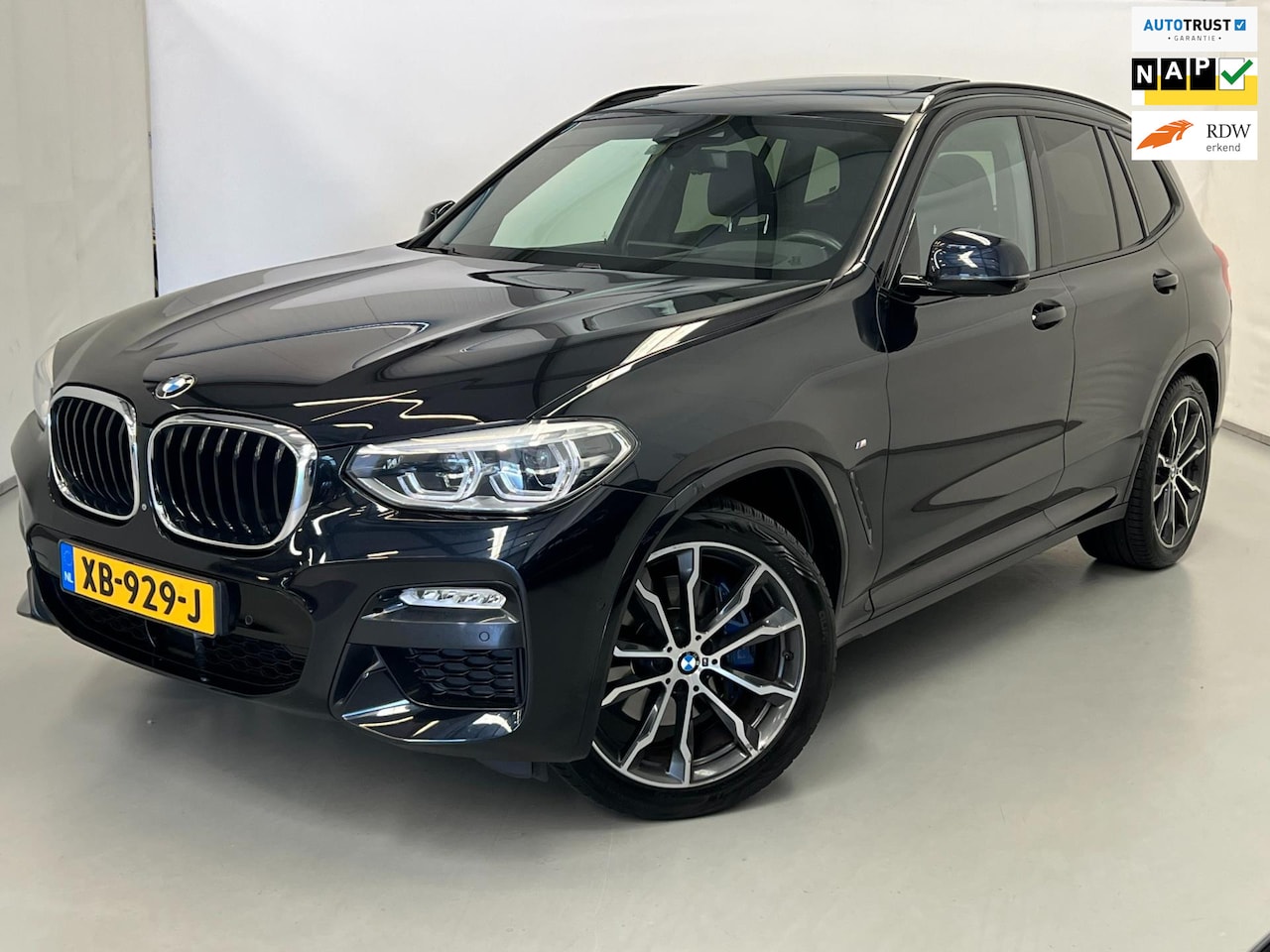 BMW X3 - XDrive30i High Exe / M Pakket / Pano / Harman / Memory / HUD - AutoWereld.nl