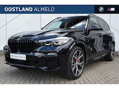 BMW X5 - xDrive45e High Executive M Sport Automaat / Trekhaak / Panoramadak / Parking Assistant Plu