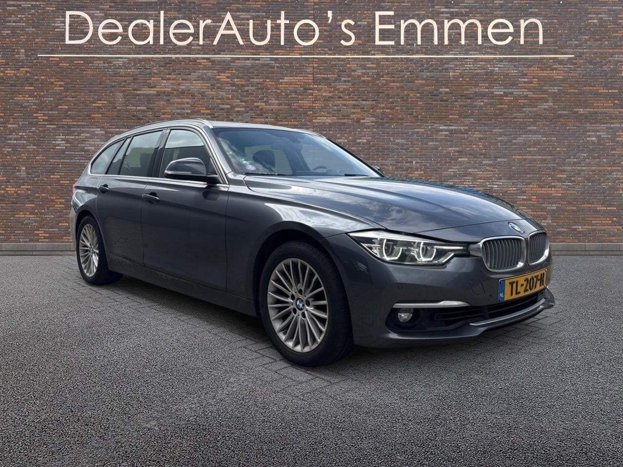 BMW 3-serie Touring - 320i LEDER LMV NAVIGATIE CRUISE - AutoWereld.nl