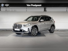 BMW X1 - sDrive18i | xLine | Glazen panoramadak | Selections 500