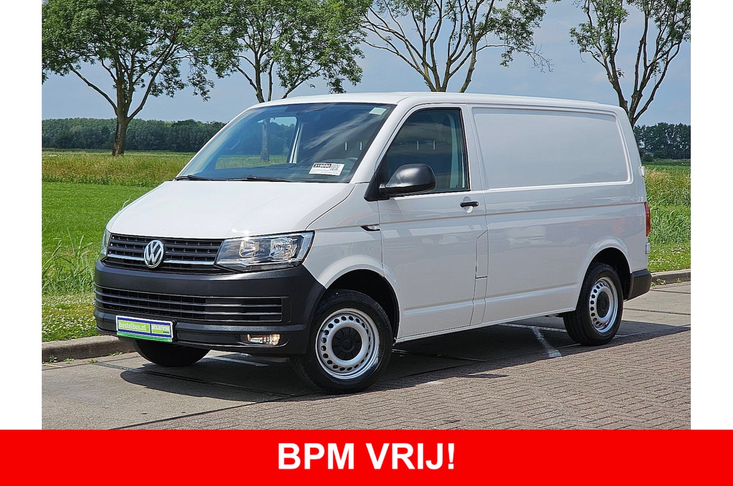Volkswagen Transporter - 2.0 TDI L1H1 Navi Euro6 NAP Airco Oh-Historie 1e Eigenaar! - AutoWereld.nl