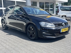 Volkswagen Golf - 1.6 TDI Highline BlueMotion ECC Cruise control Navigatie Origineel NL-auto