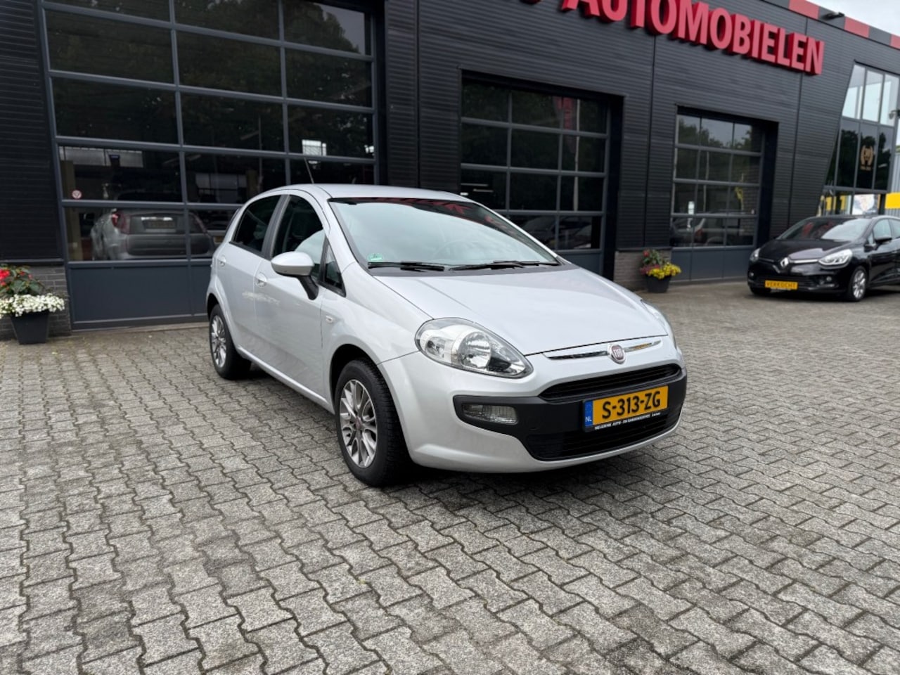 Fiat Punto - 1.4 DYNAMIC BJ.2012 AIRCO ELEKTR. PAKKET - AutoWereld.nl