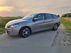 Peugeot 308 SW - 1.2 PureTech Blue Lease Executive
